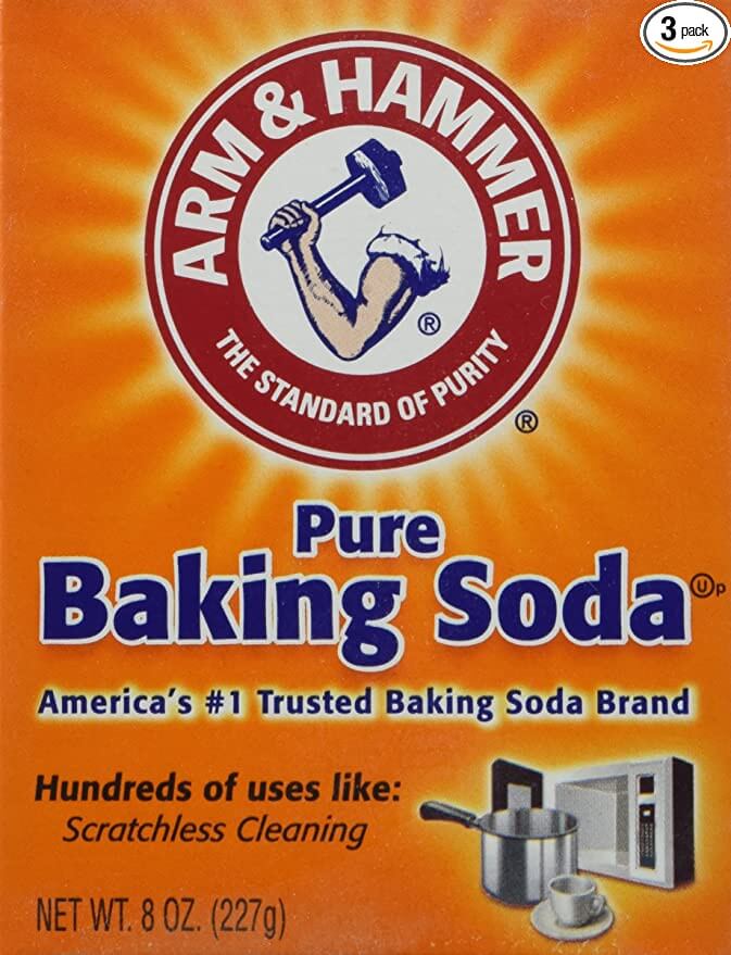 clean a showerhead with baking soda